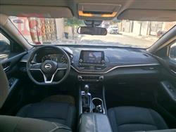 نيسان ألتيما